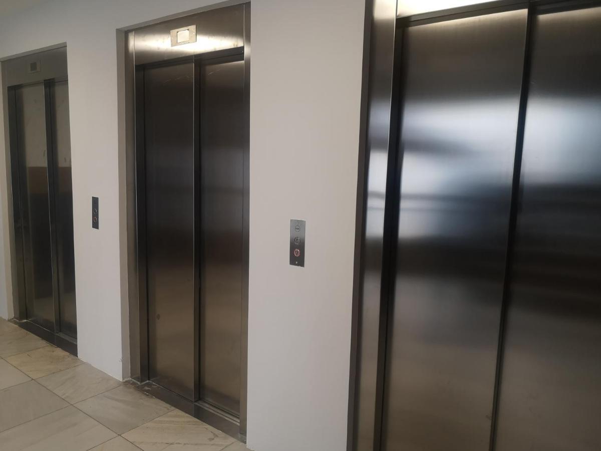 Apartamento Rosa Puerta Del Sol Appartement Madrid Buitenkant foto